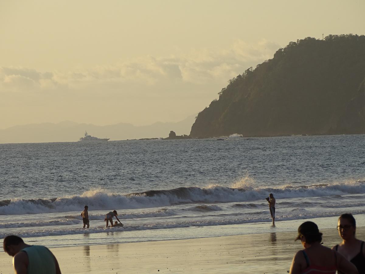 Cabinas Sunset Jaco Exterior photo