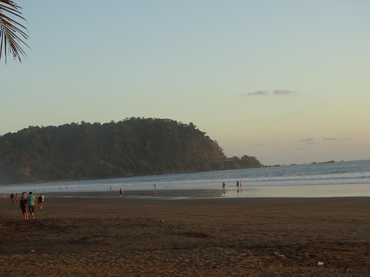 Cabinas Sunset Jaco Exterior photo